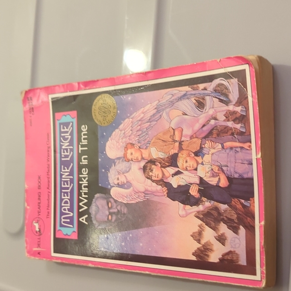 A Wrinkle In Time - Picture 1 of 2